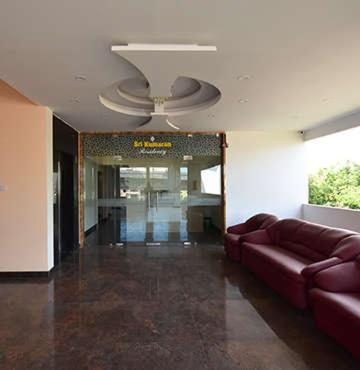 Sri Kumaran Residency