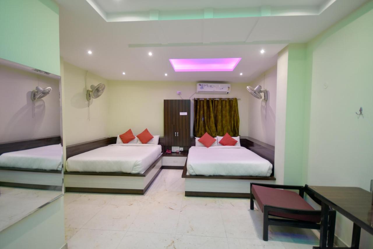 Hotel Sri Kumaran Residency